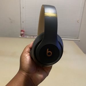 Beats by Dr. Dre Beats Studio³ Wireless Noise Cancelling Headphones Shadow Gray